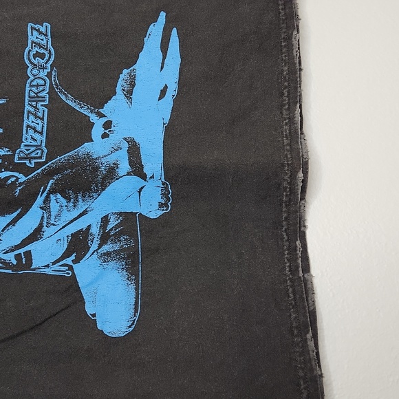 Ozzy Osbourne Blizzard Of Oz Graphic Band Tshirt - Picture 8 of 13